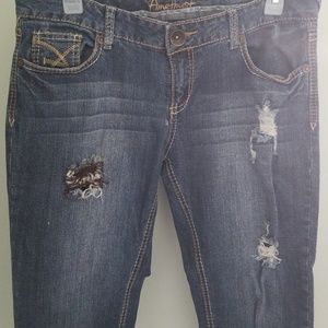Knee Jean's